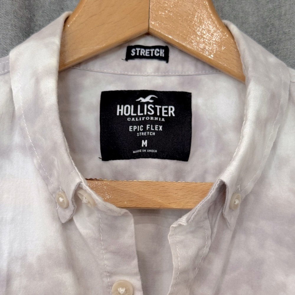 Hollister Epic Flex Printed SS Button Down Shirt